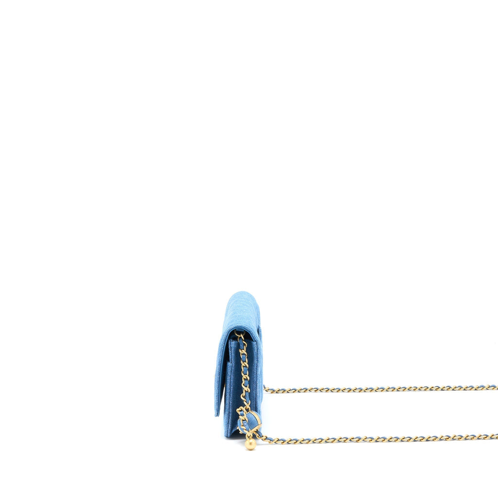 chanel-pearl-crush-wallet-on-chain-denim-ghw-microchip