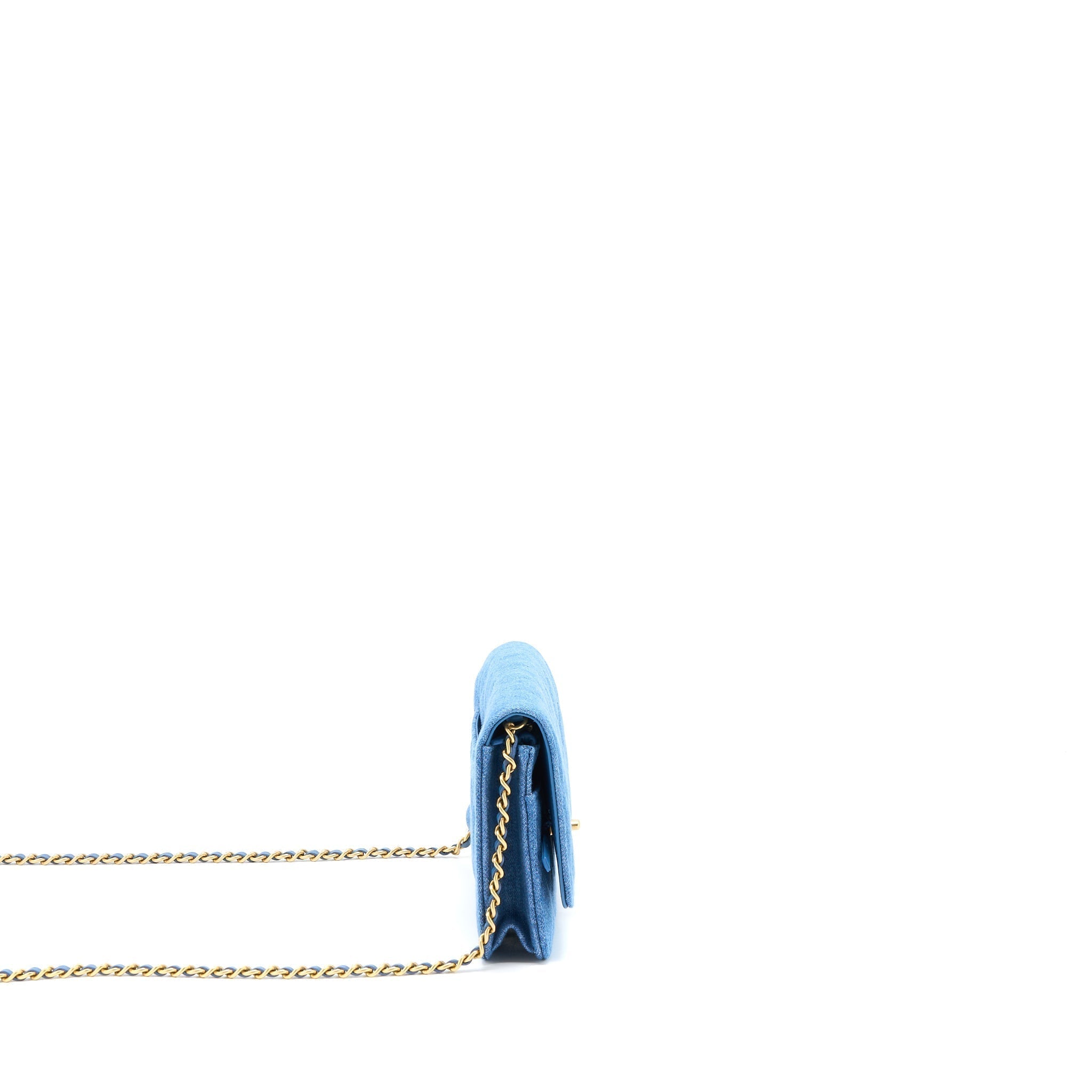 chanel-pearl-crush-wallet-on-chain-denim-ghw-microchip