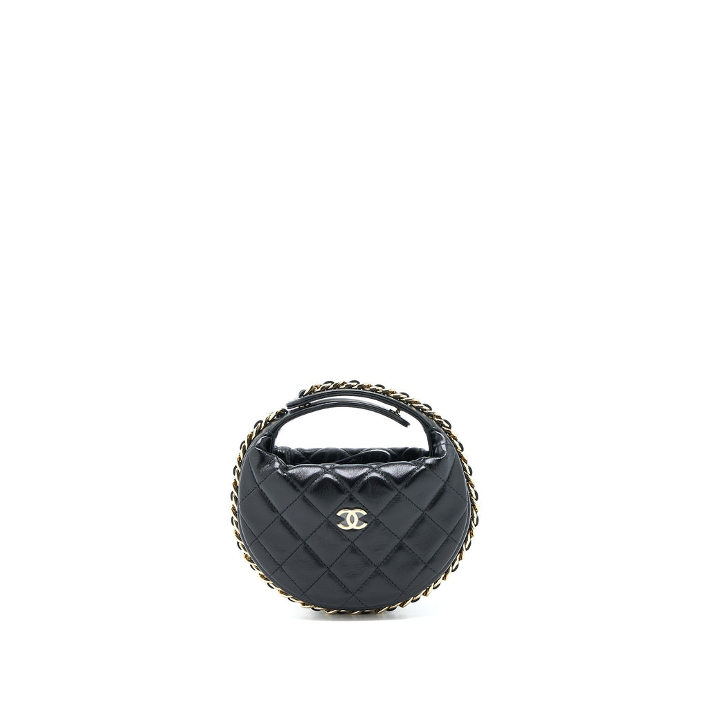 chanel-23c-round-cruise-pouch-lambskin-black-lghw-microchip