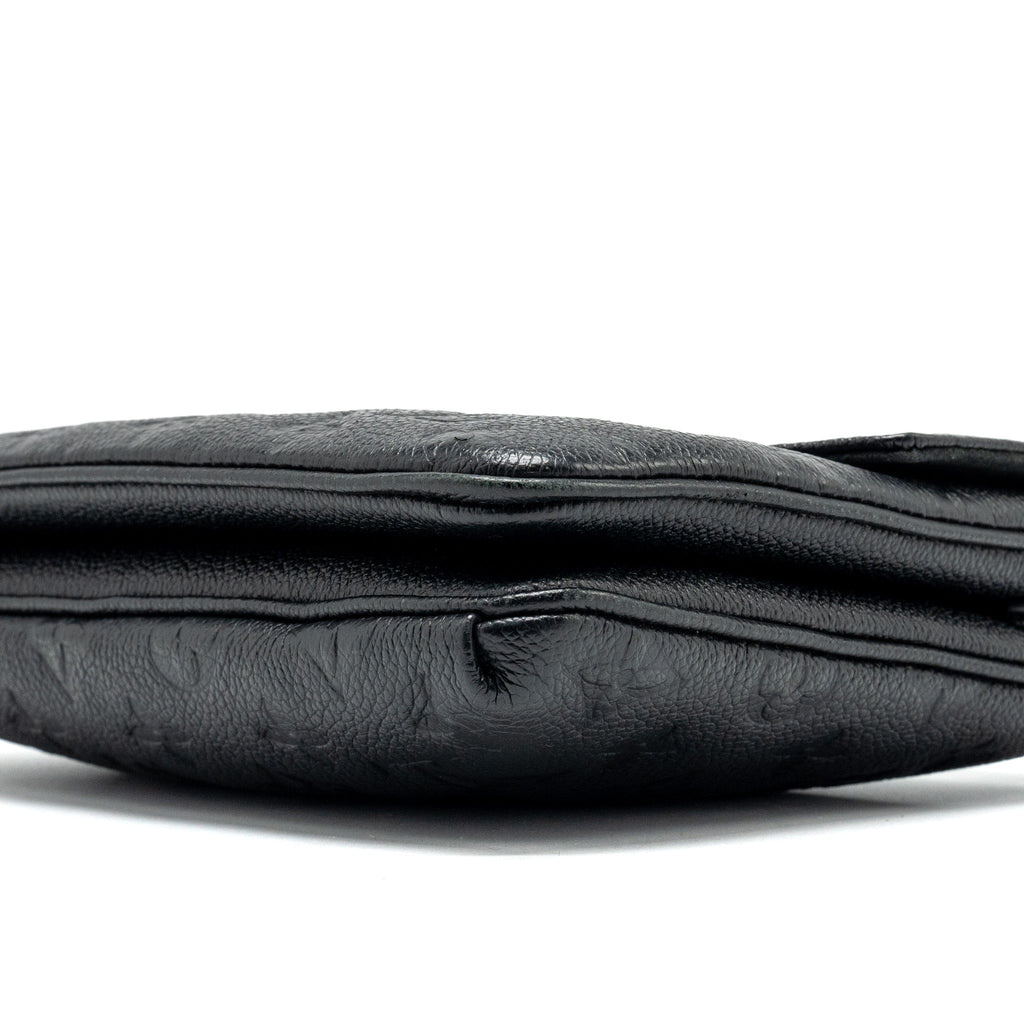 louis-vuitton-envelop-pochette-monogram-empreinte-leather-black-ghw