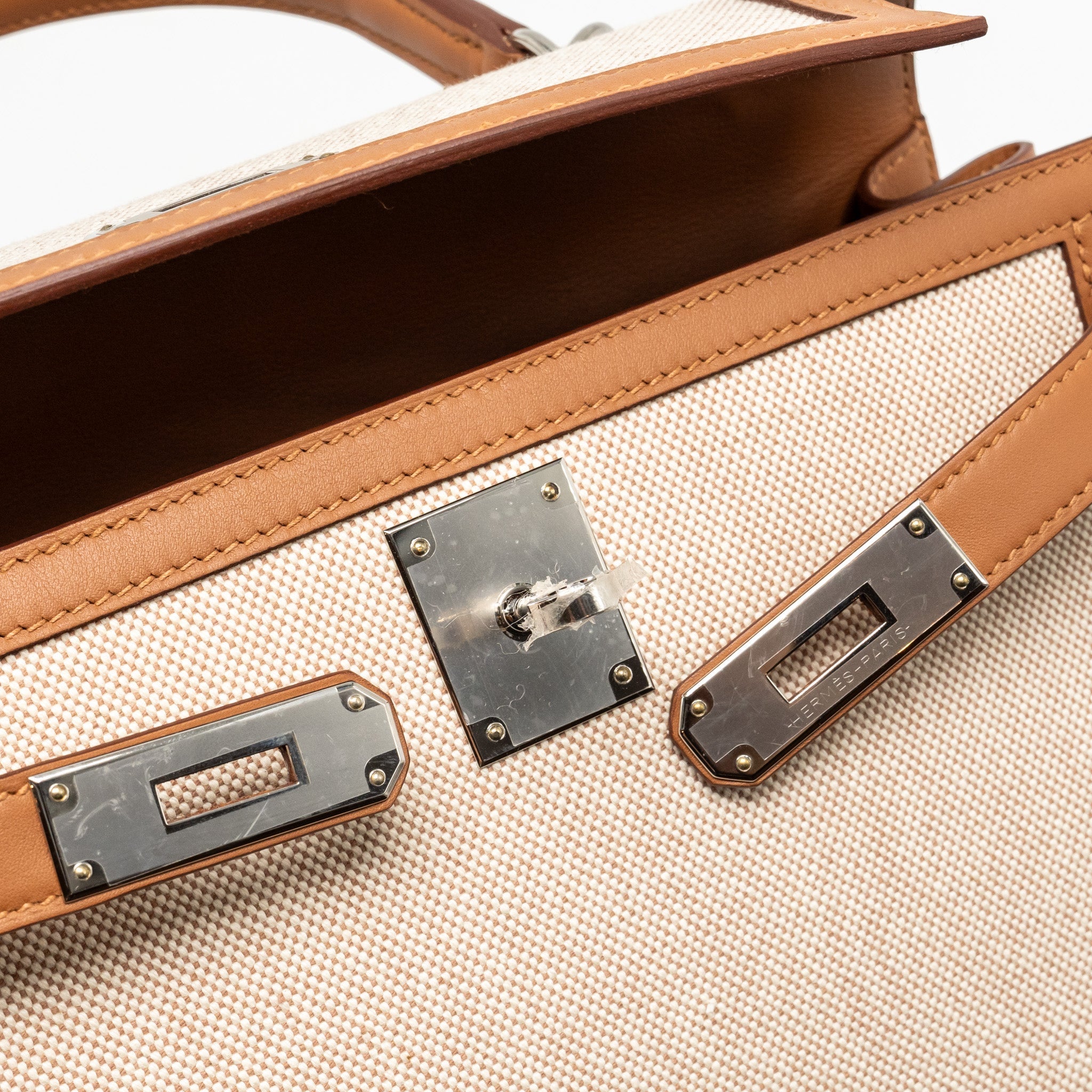 hermes-kelly-28-toile-h-swift-ecru-gold-shw-stamp-b