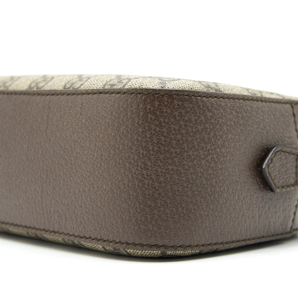 gucci-gg-supreme-crossbody-bag-brown