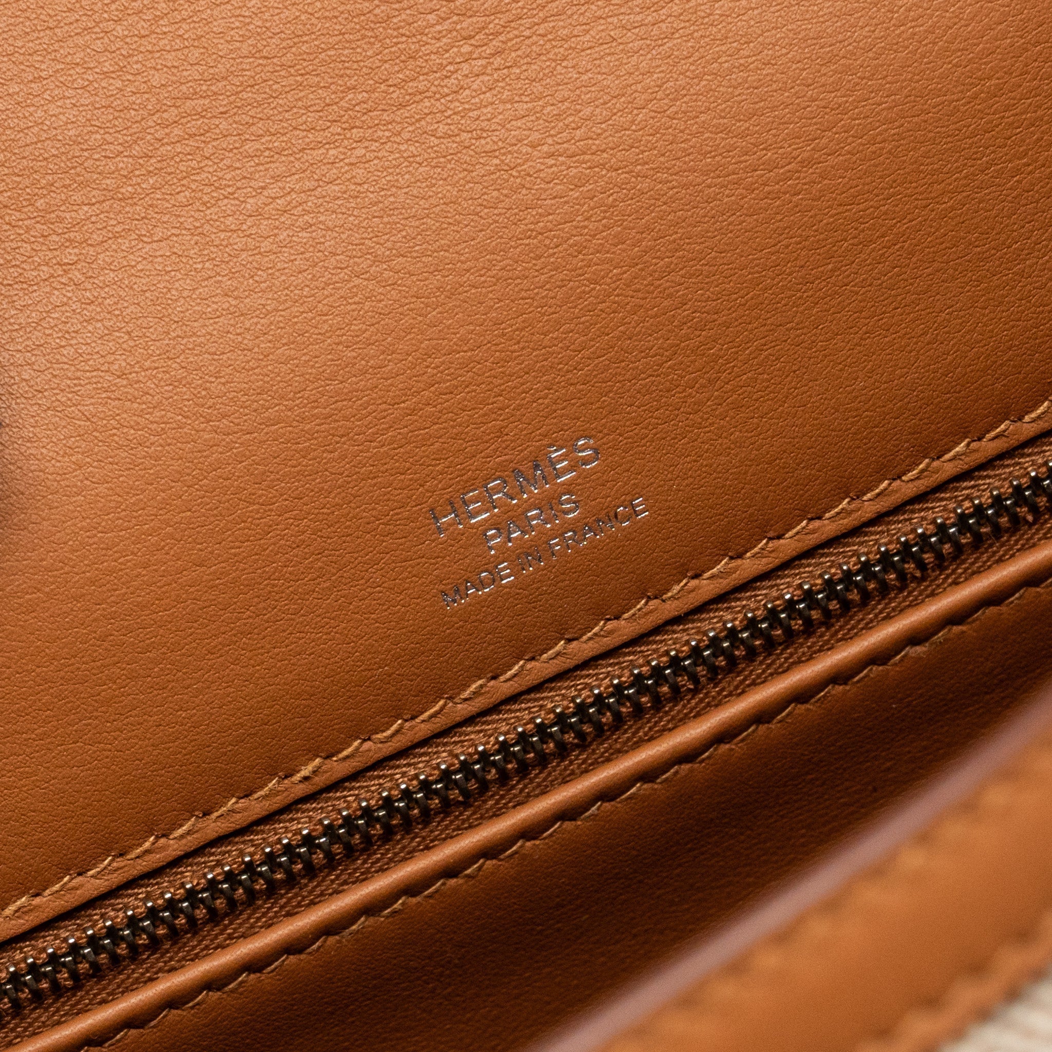 hermes-kelly-28-toile-h-swift-ecru-gold-shw-stamp-b