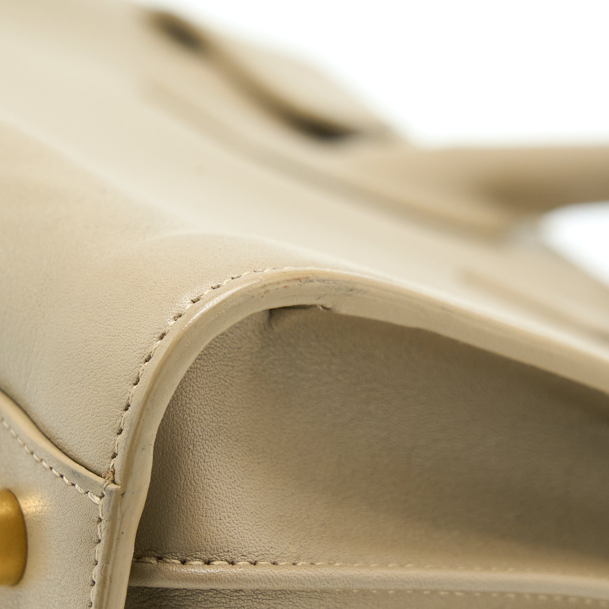saint-laurent-ysl-sac-de-jour-tote-bag-beige-ghw