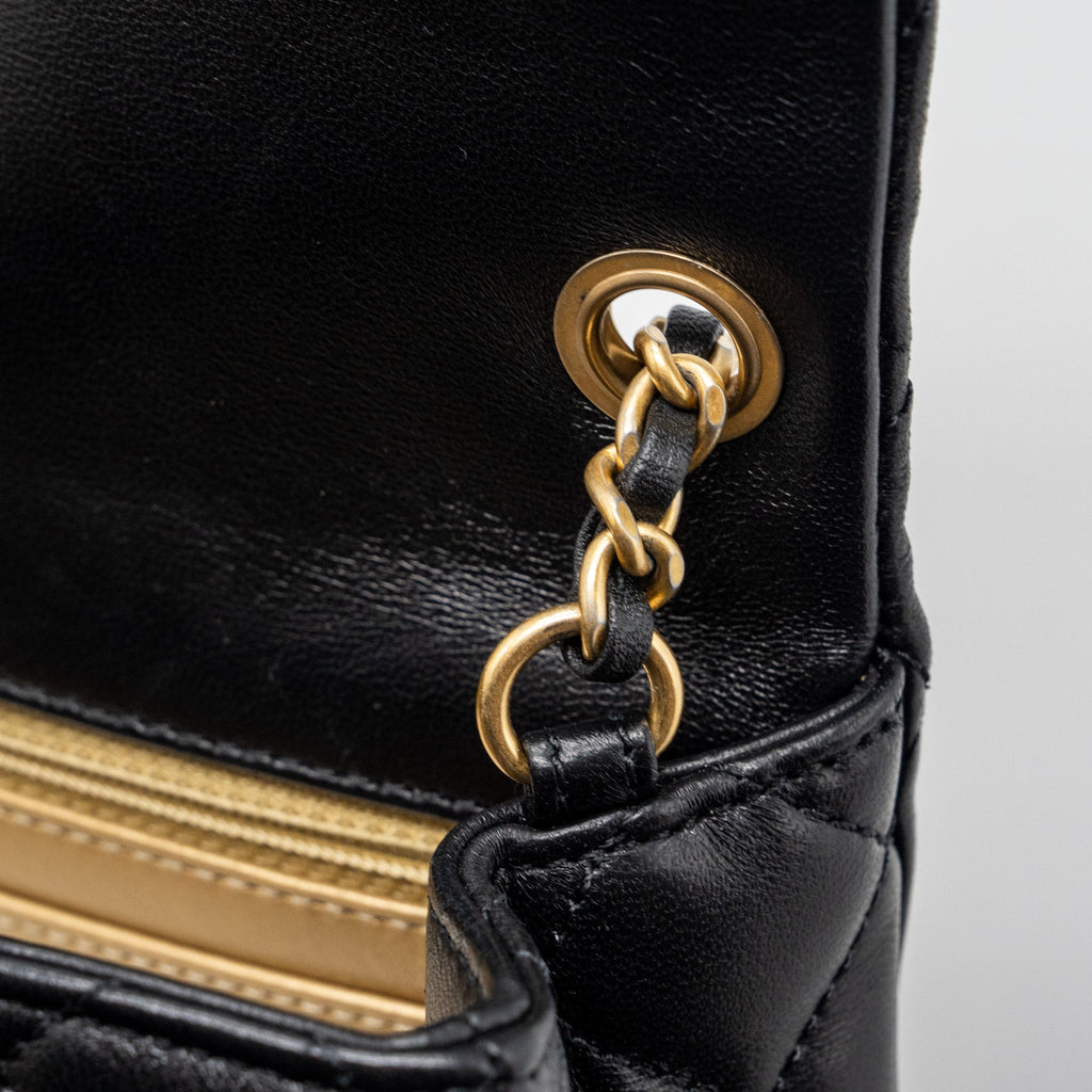 chanel-pearl-crush-mini-square-lambskin-black-ghwmicrochip