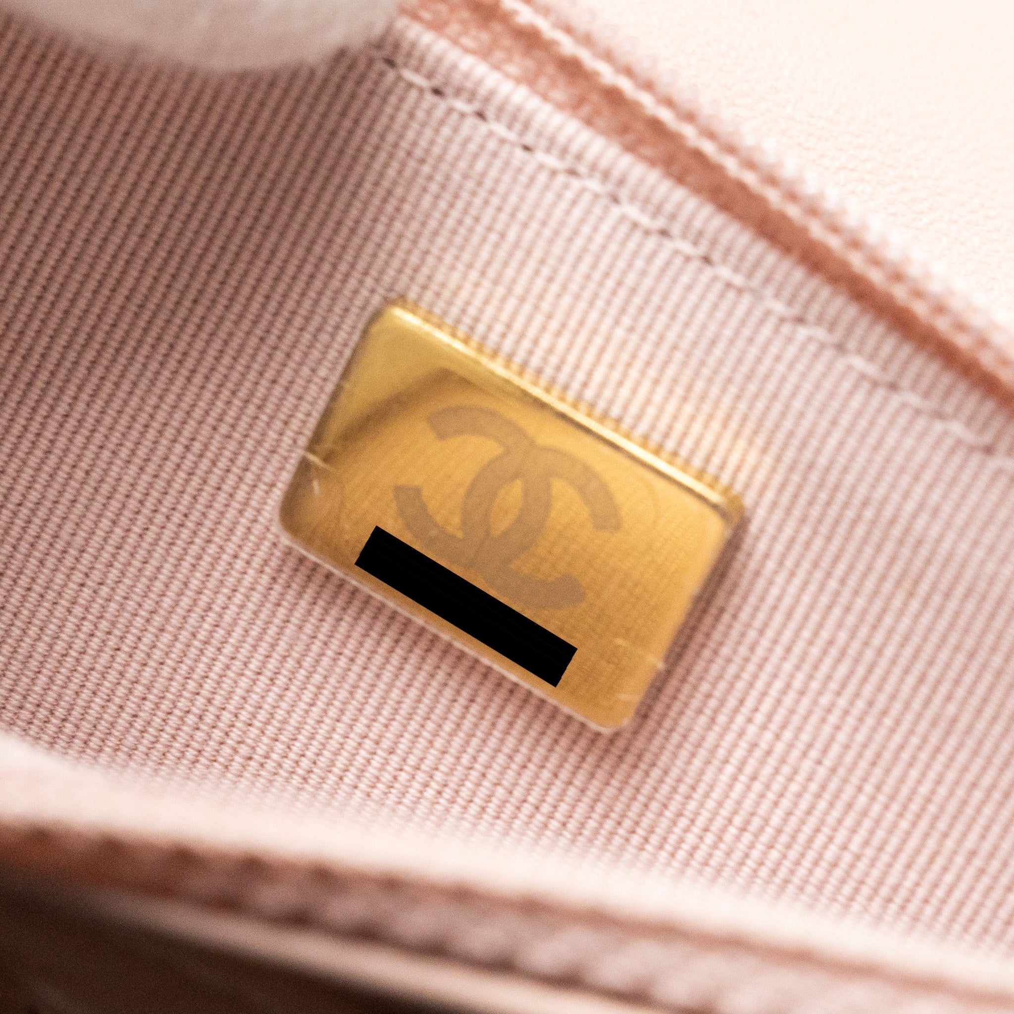 chanel-trendy-cc-quilted-wallet-on-chain-lambskin-light-pink-lghw