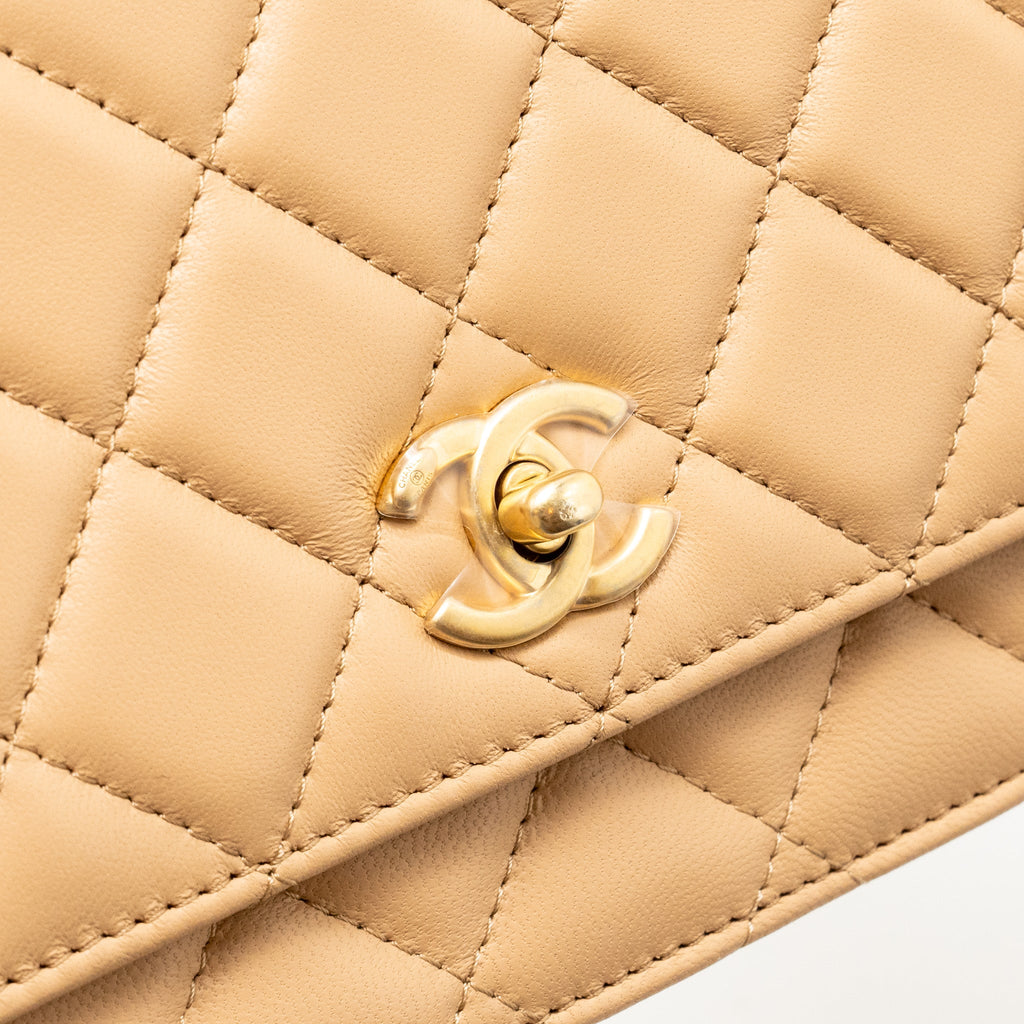 chanel-pearl-crush-wallet-on-chain-lambskin-beige-ghw-microchip-copy