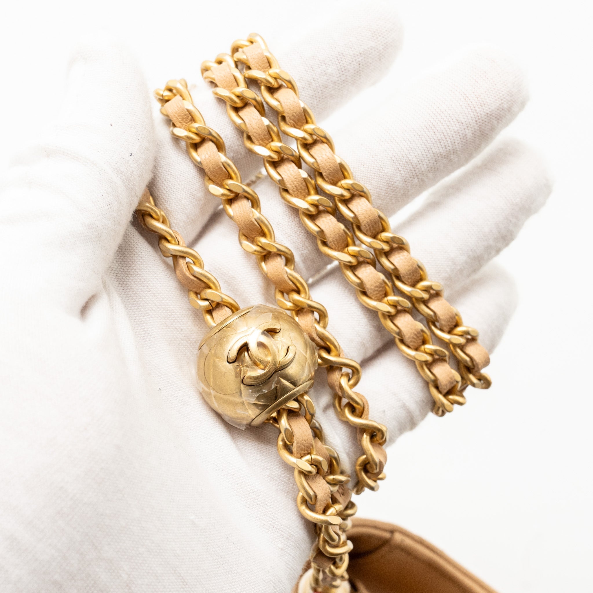 chanel-pearl-crush-wallet-on-chain-lambskin-beige-ghw-microchip-copy