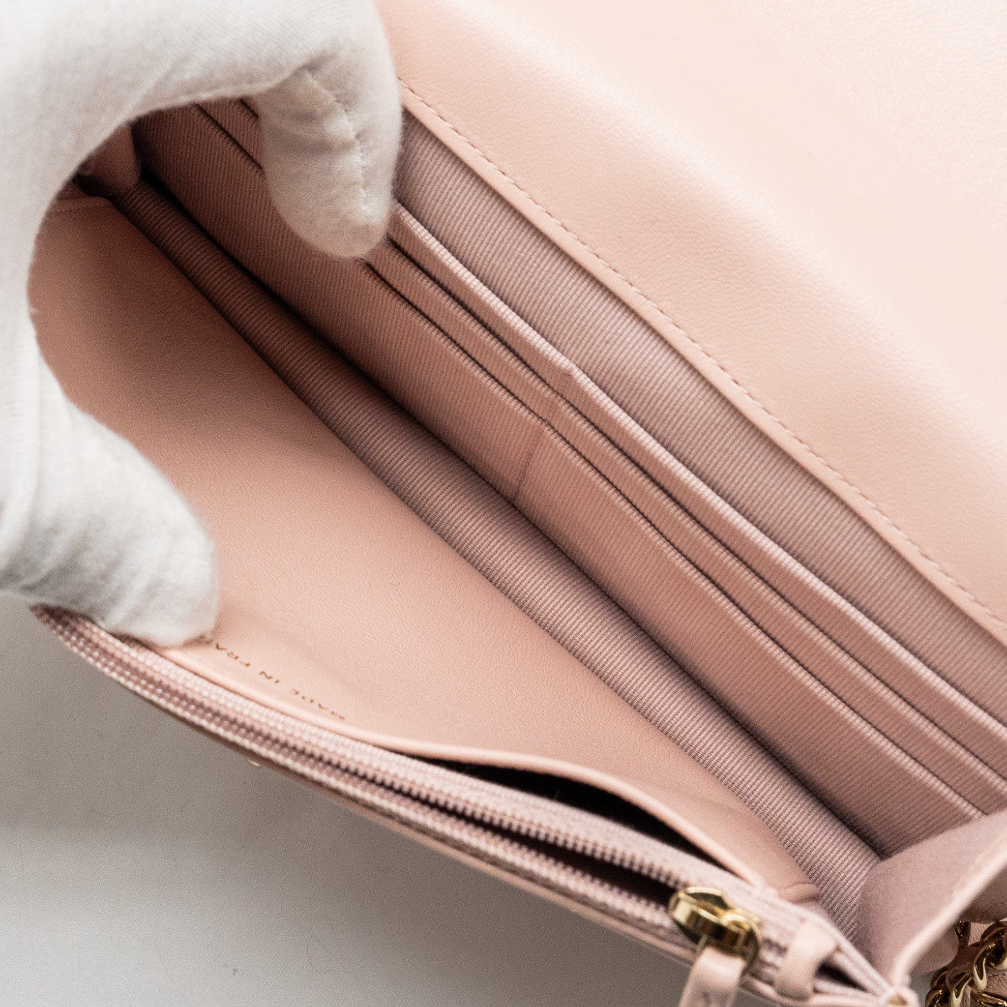 chanel-trendy-cc-quilted-wallet-on-chain-lambskin-light-pink-lghw