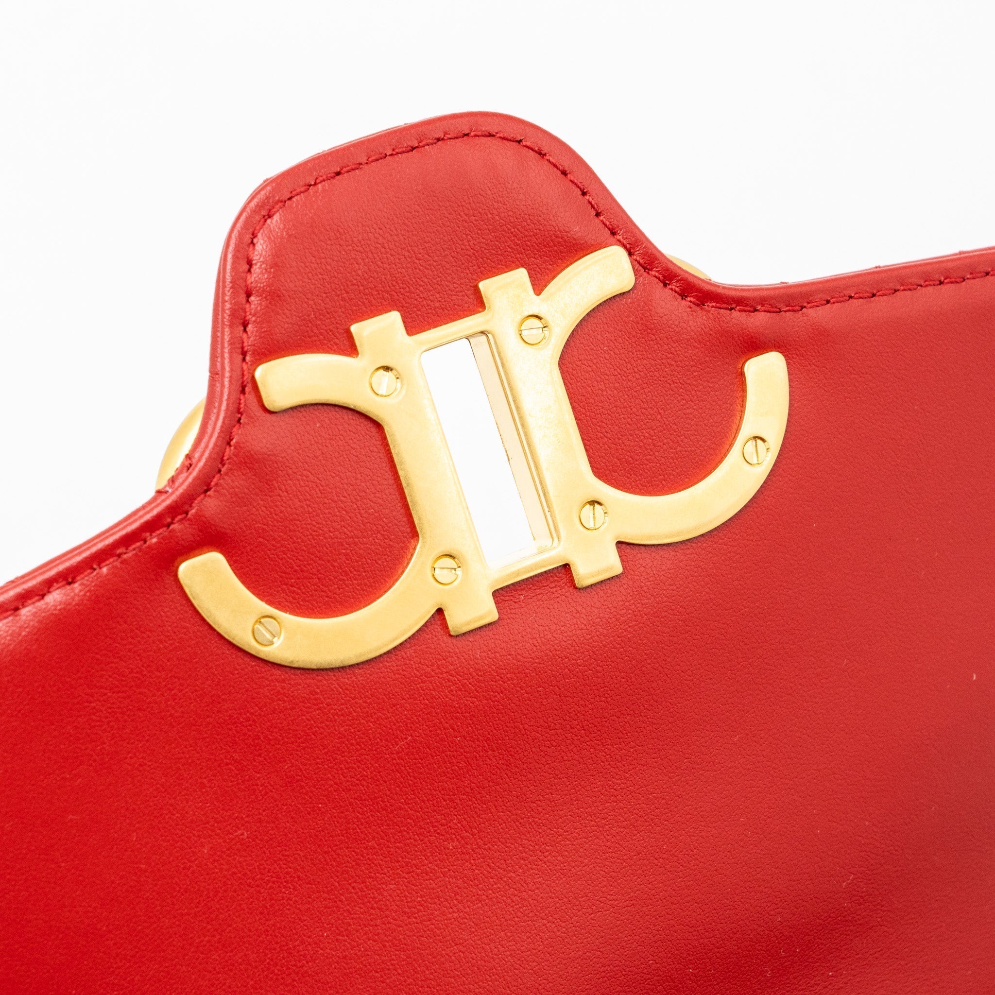 salvatore-ferragamo-glancing-shoulder-bag-calfskin-red-ghw