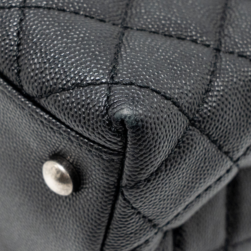 chanel-small-coco-handle-flap-bag-lizard-embossed-handle-caviar-black-ruthenium-hardware