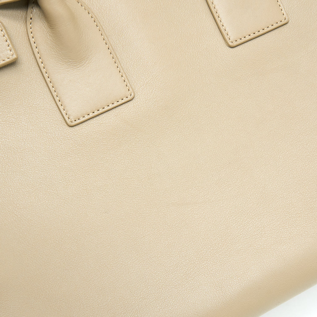 saint-laurent-ysl-sac-de-jour-tote-bag-beige-ghw