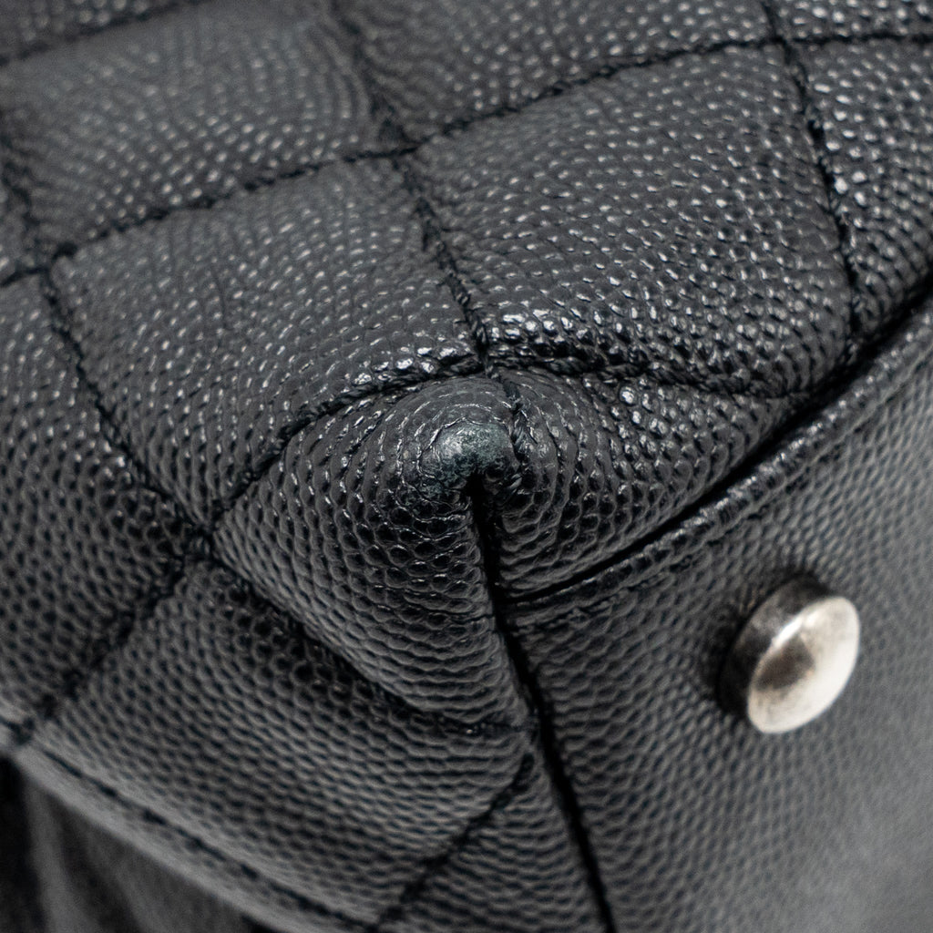 chanel-small-coco-handle-flap-bag-lizard-embossed-handle-caviar-black-ruthenium-hardware