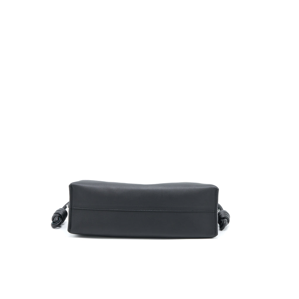 loewe-flamenco-medium-clutch-bag-black-nappa-calfskin-ghw