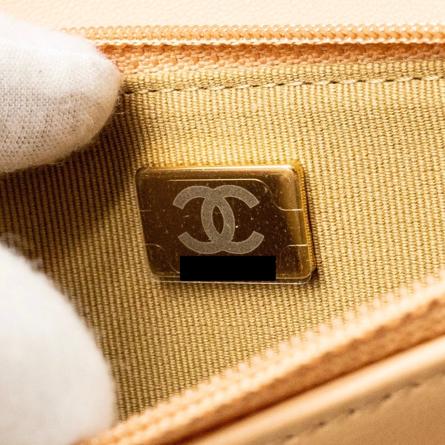 chanel-pearl-crush-wallet-on-chain-lambskin-beige-ghw-microchip-copy