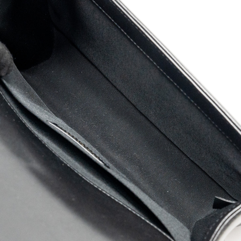 chanel-medium-boy-bag-lambskin-black-ghw-2