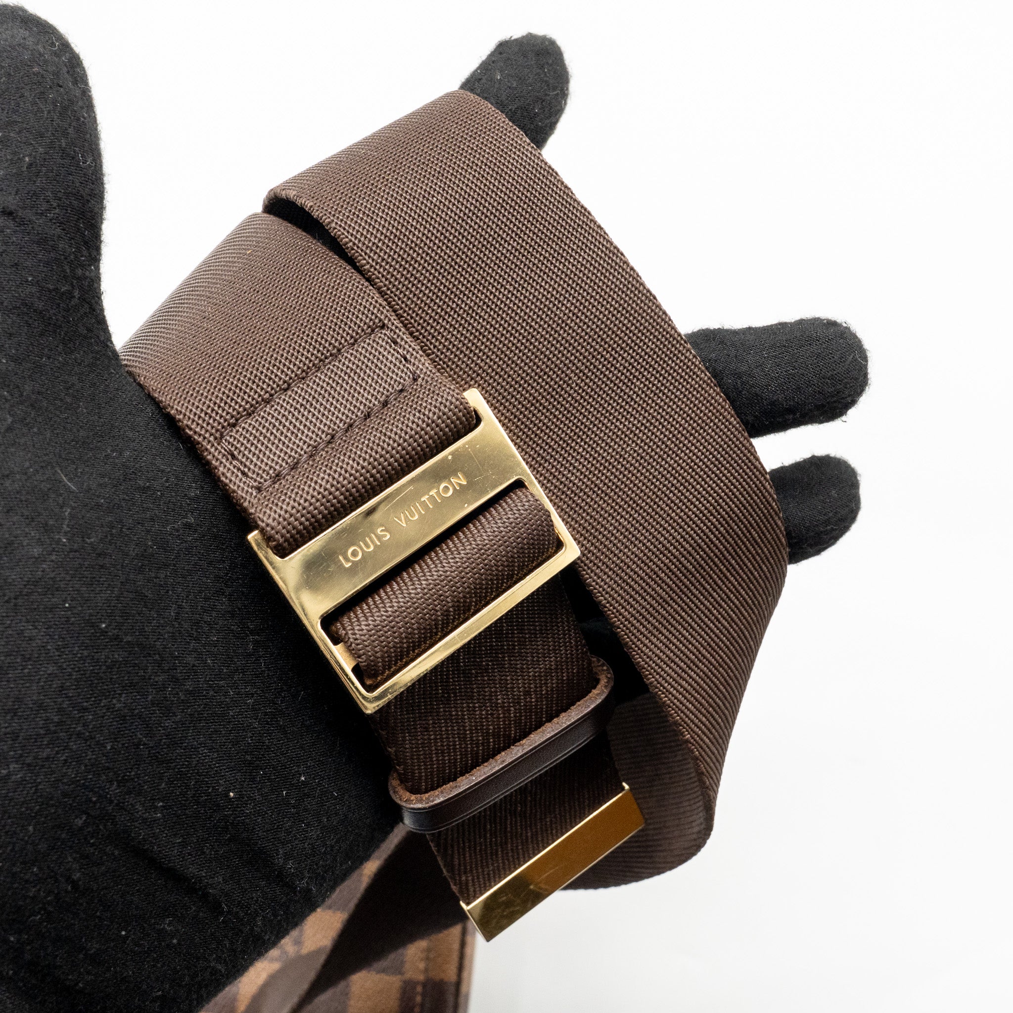 louis-vuitton-geronimos-belt-bag-damier-canvas-ghw