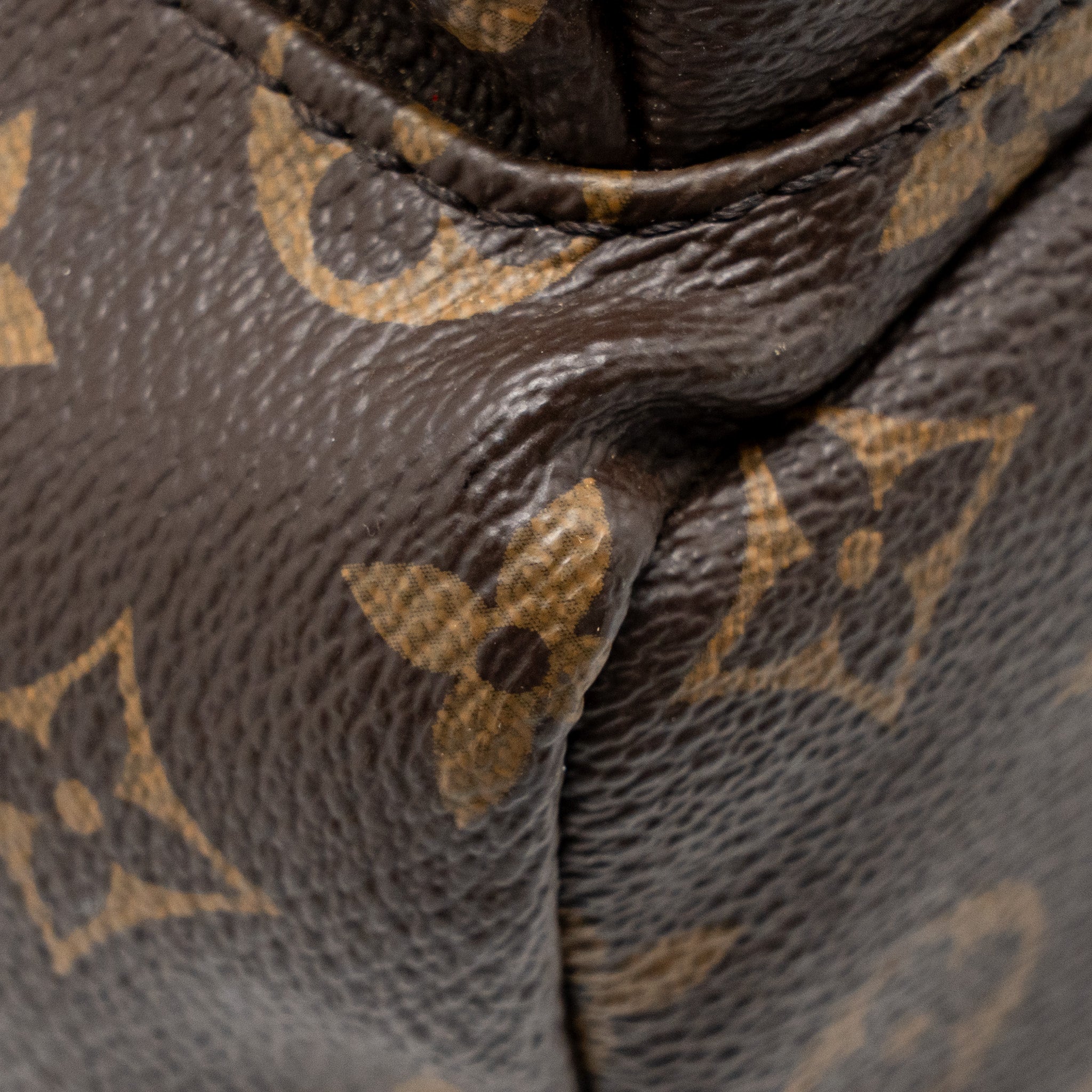 louis-vuitton-palm-spring-pm-backpack-monogram-canvas-ghw-4
