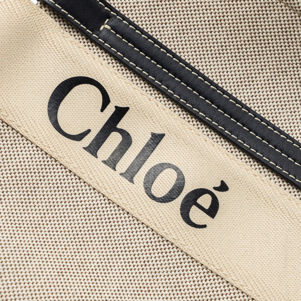 chloe-medium-woody-tote-bag-cotton-calf-leather-white-blue