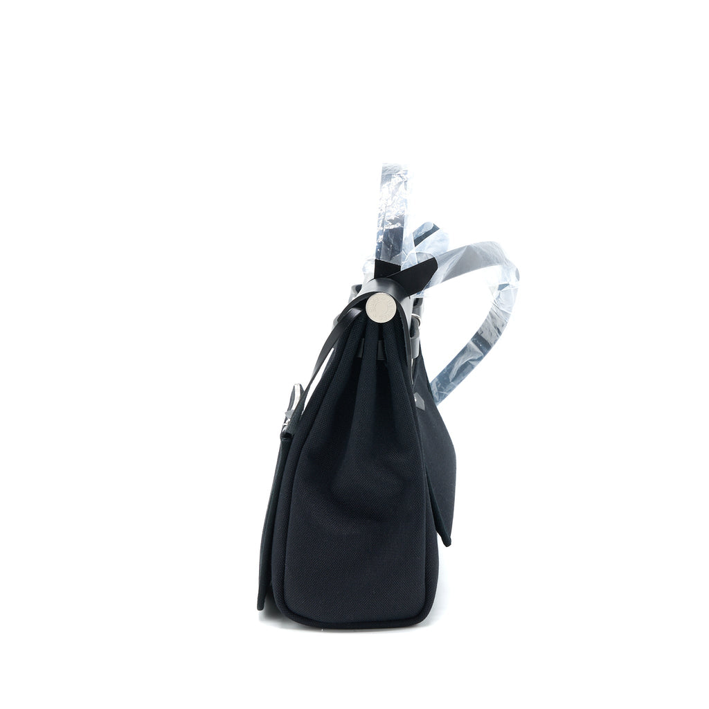 hermes-herbag-zip-31-bag-retourne-toile-militaries-black-shw-stamp-u