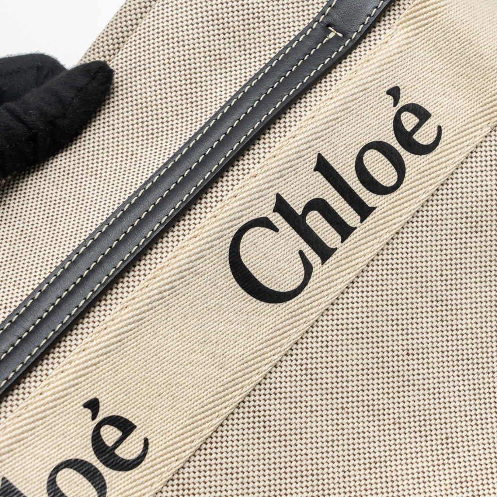 chloe-medium-woody-tote-bag-cotton-calf-leather-white-blue