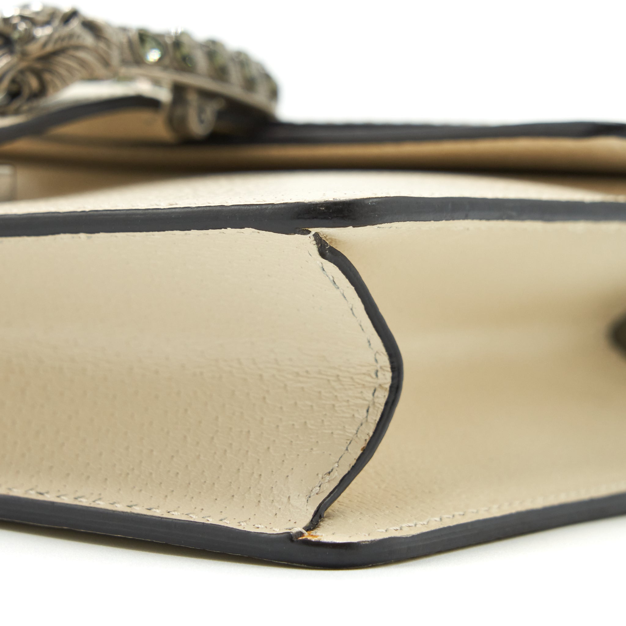 gucci-dionysus-mini-bag-white-shw