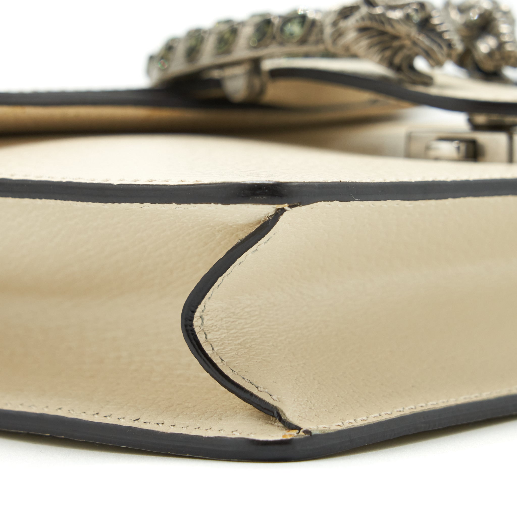 gucci-dionysus-mini-bag-white-shw