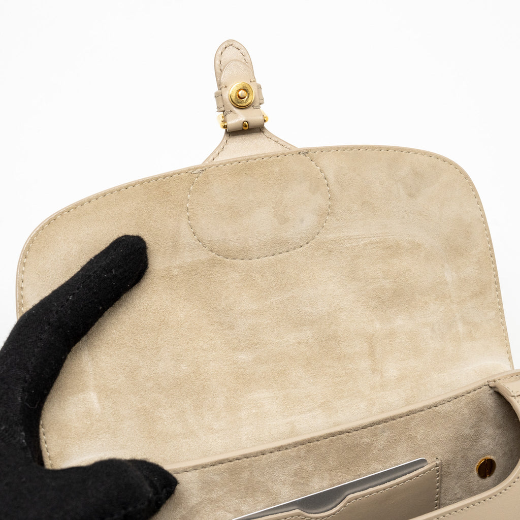 dior-bobby-east-west-bag-calfskin-light-beige-ghw-copy