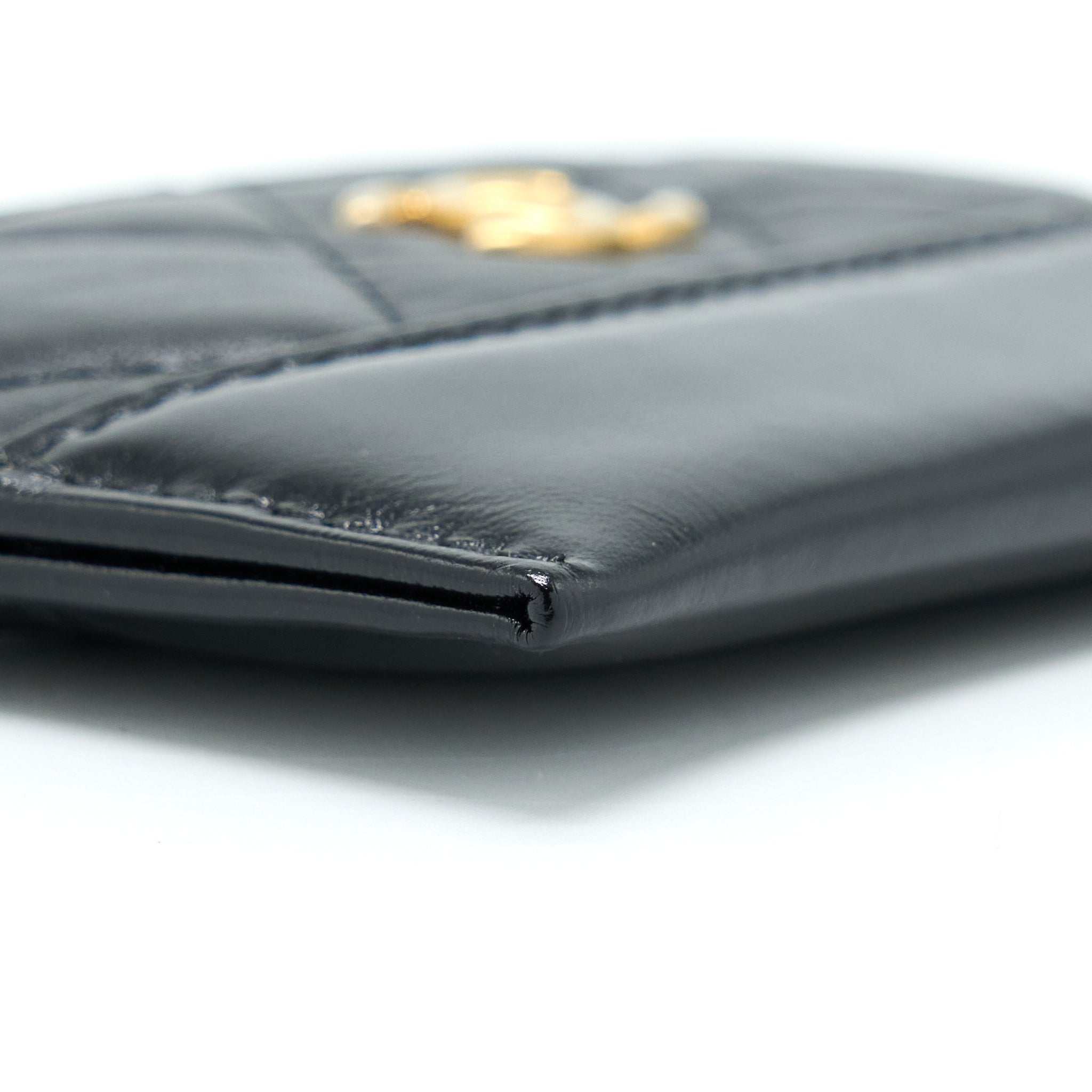 chanel-gabrielle-card-holder-aged-calfskin-black-ghw