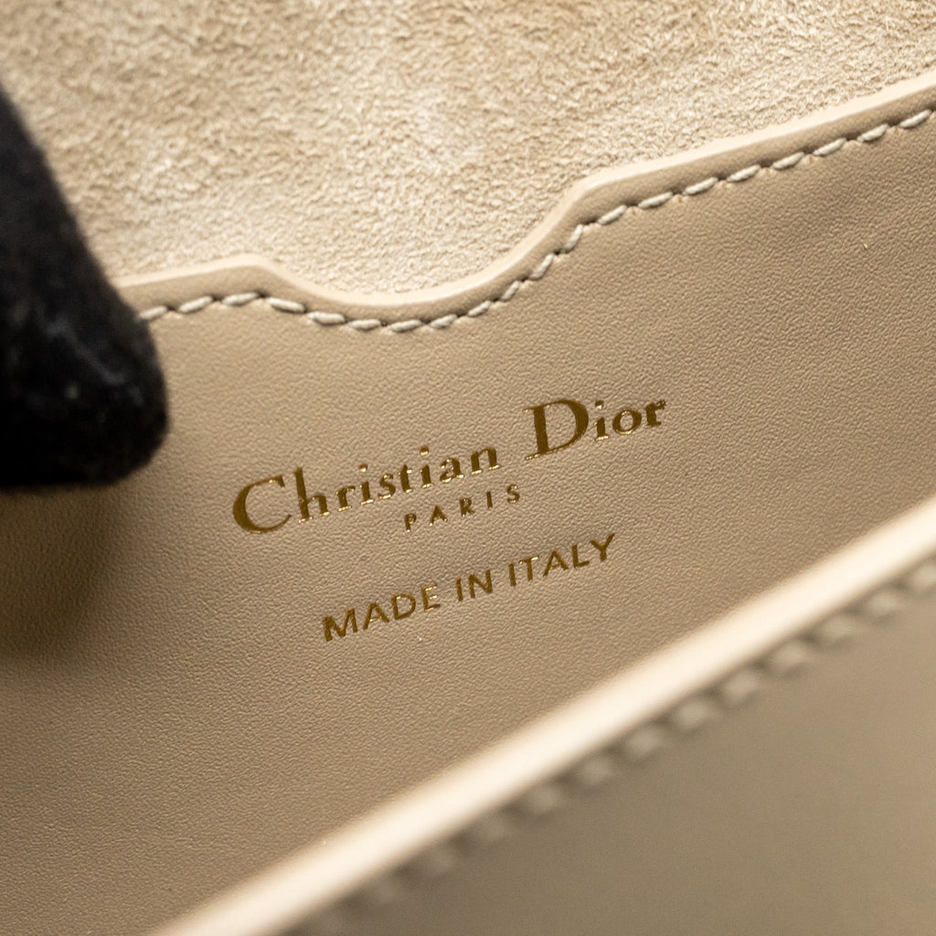 dior-bobby-east-west-bag-calfskin-light-beige-ghw-copy