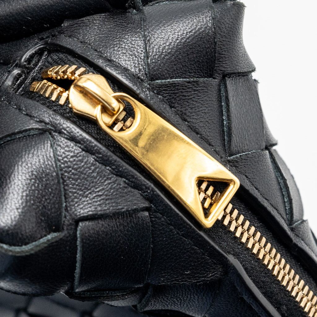 bottega-veneta-mini-loop-camera-bag-lambskin-black-ghw