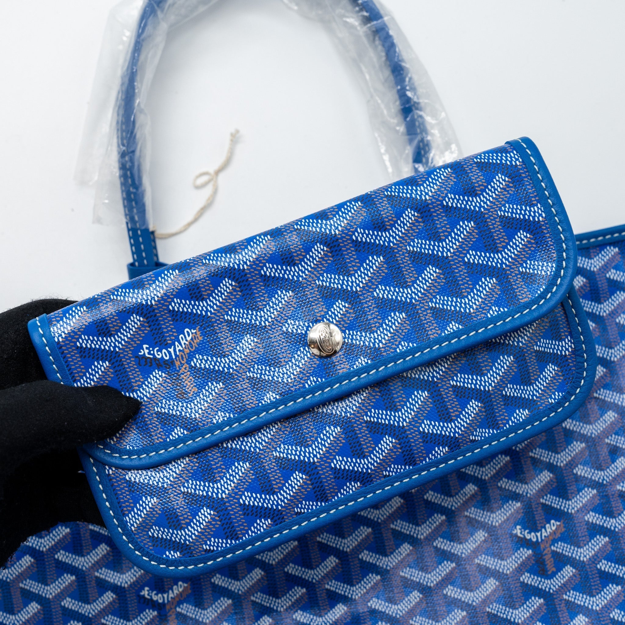 goyard-saint-louis-pm-tote-bag-blue-shw