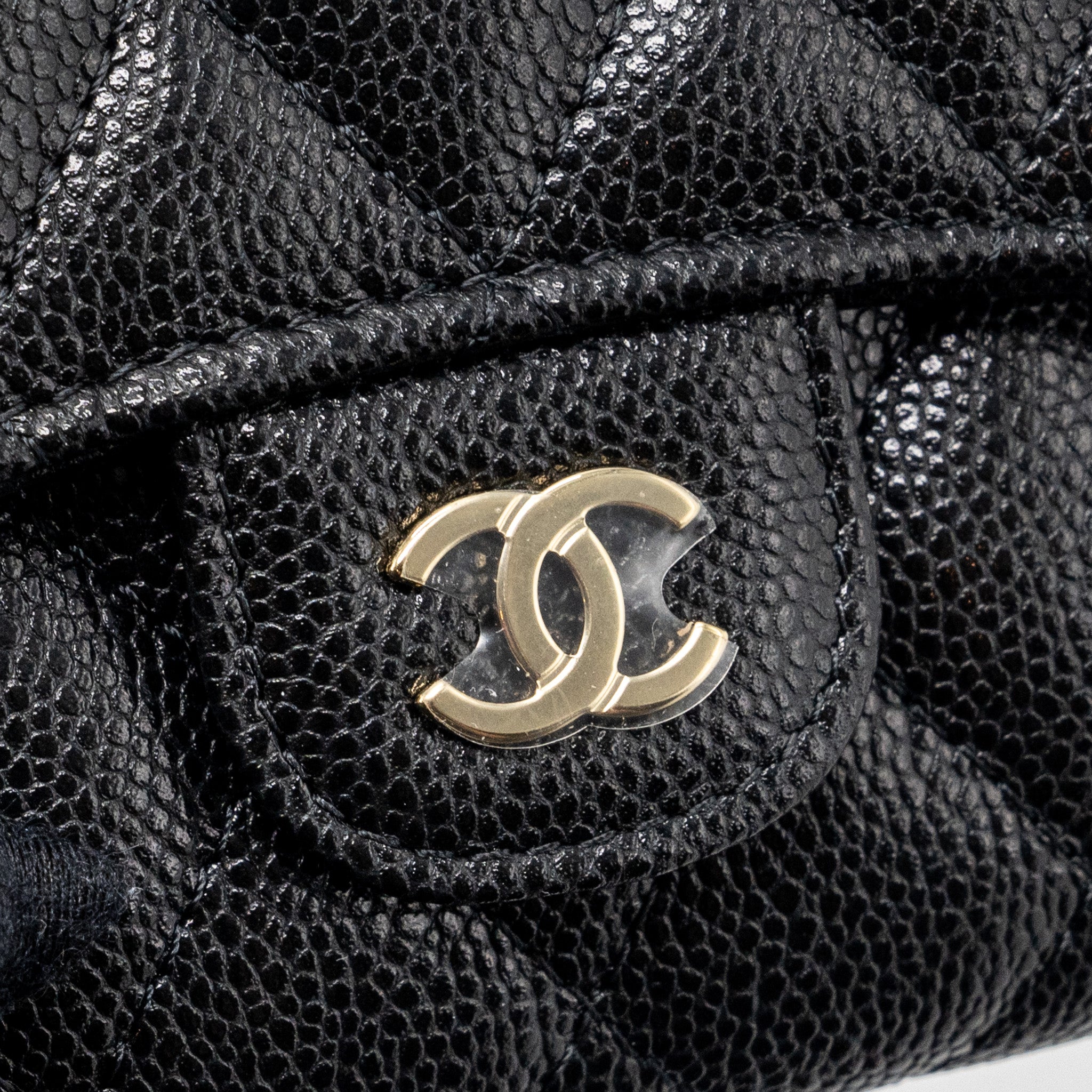 chanel-classic-compact-wallet-caviar-black-ghw-microchip