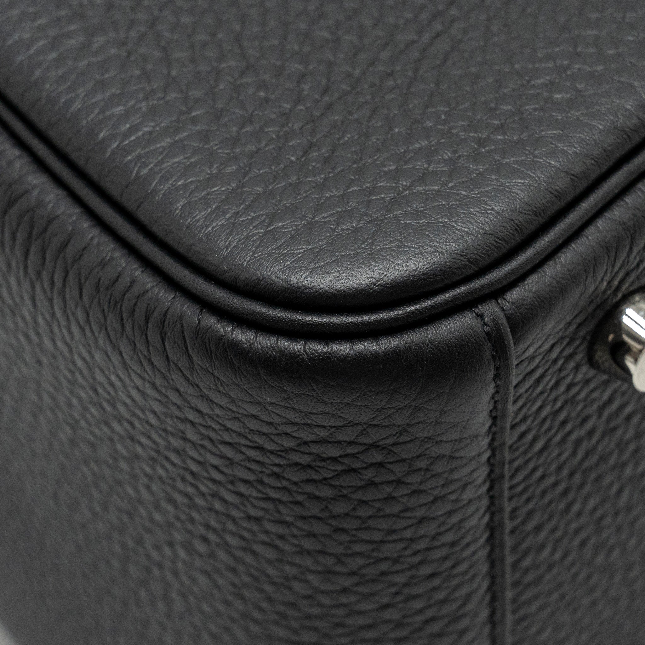 hermes-lindy-26-clemence-black-shw-stamp-w
