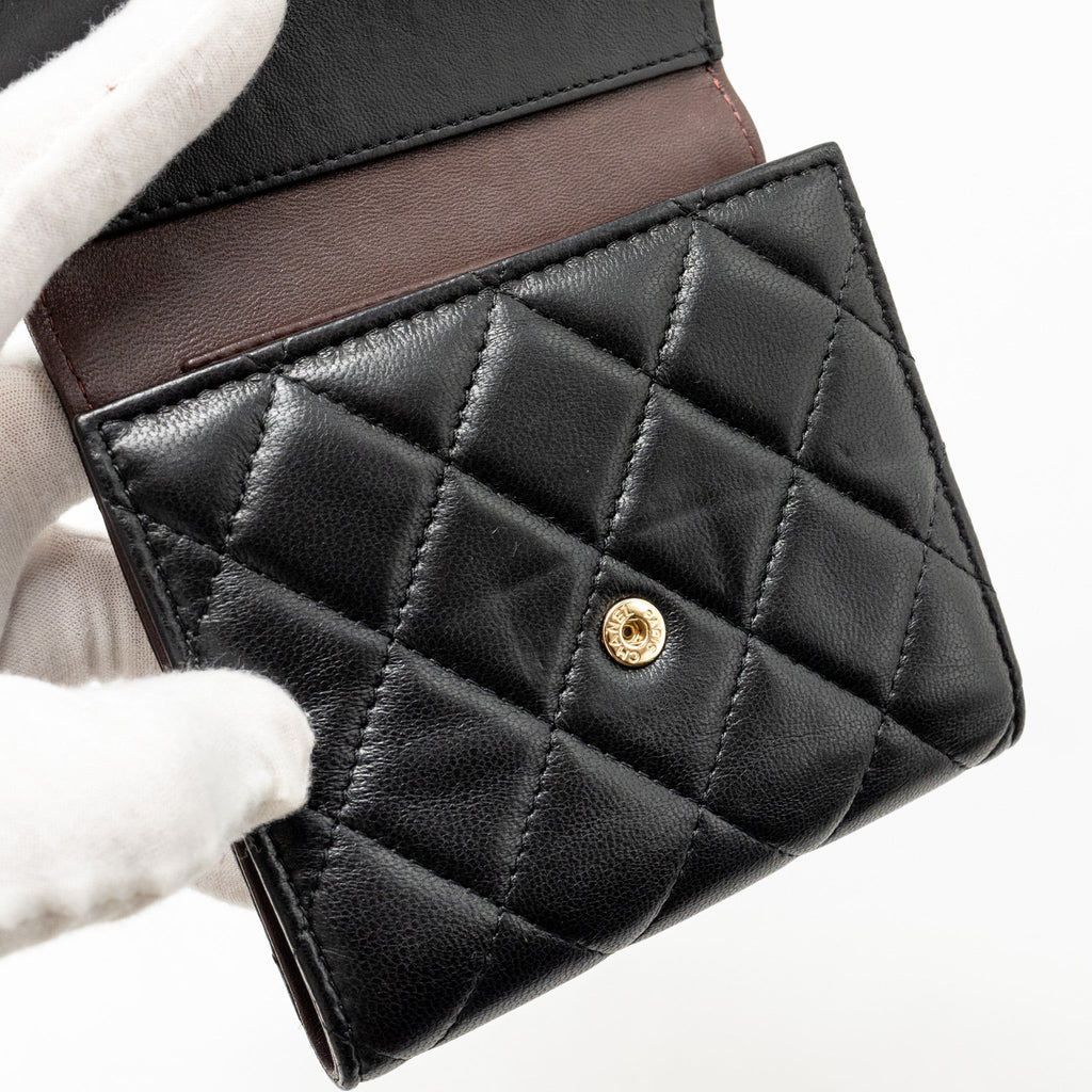 chanel-flap-square-wallet