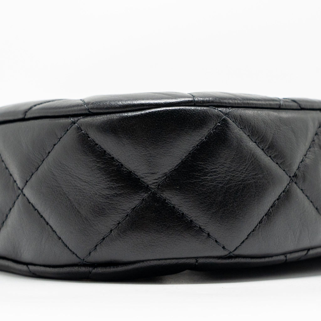 chanel-23k-small-19-hobo-shoulder-bag-calfskin-black-ghw-microchip-copy