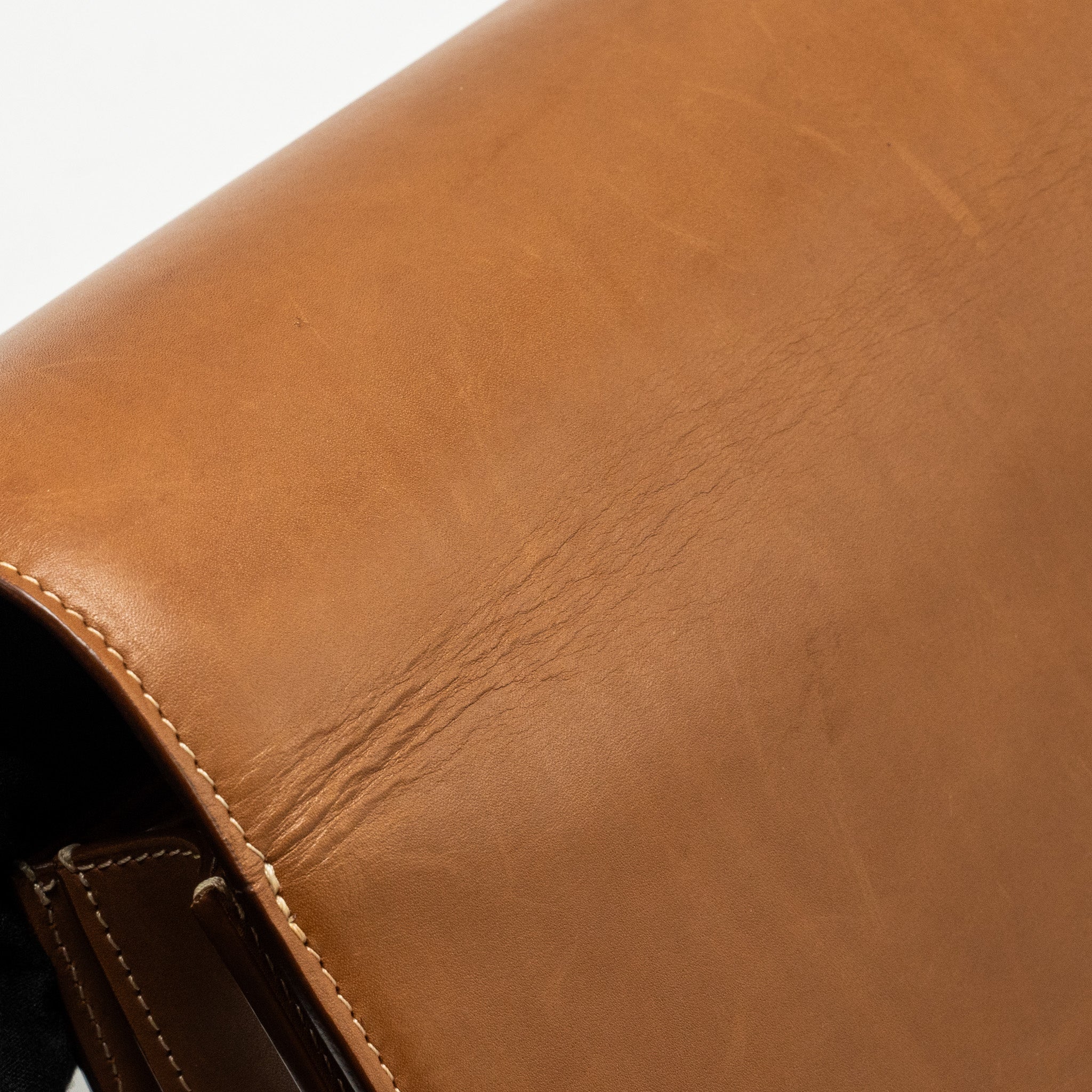 celine-medium-classic-box-bag-calfskin-brown-ghw