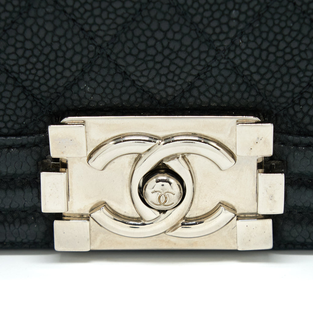 chanel-medium-boy-bag-grained-calfskin-black-shw