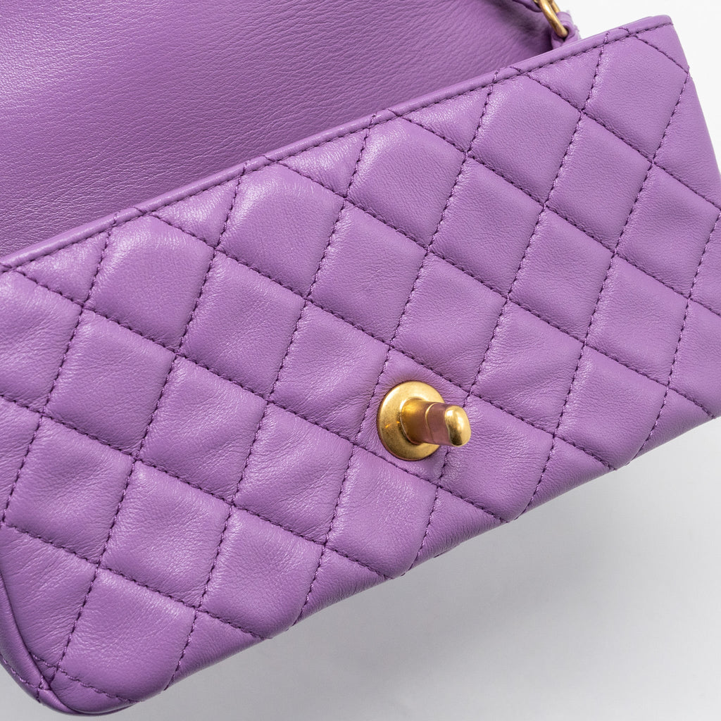 chanel-22s-pearl-crush-mini-rectangular-flap-bag-lambskin-purple-ghwmicrochip