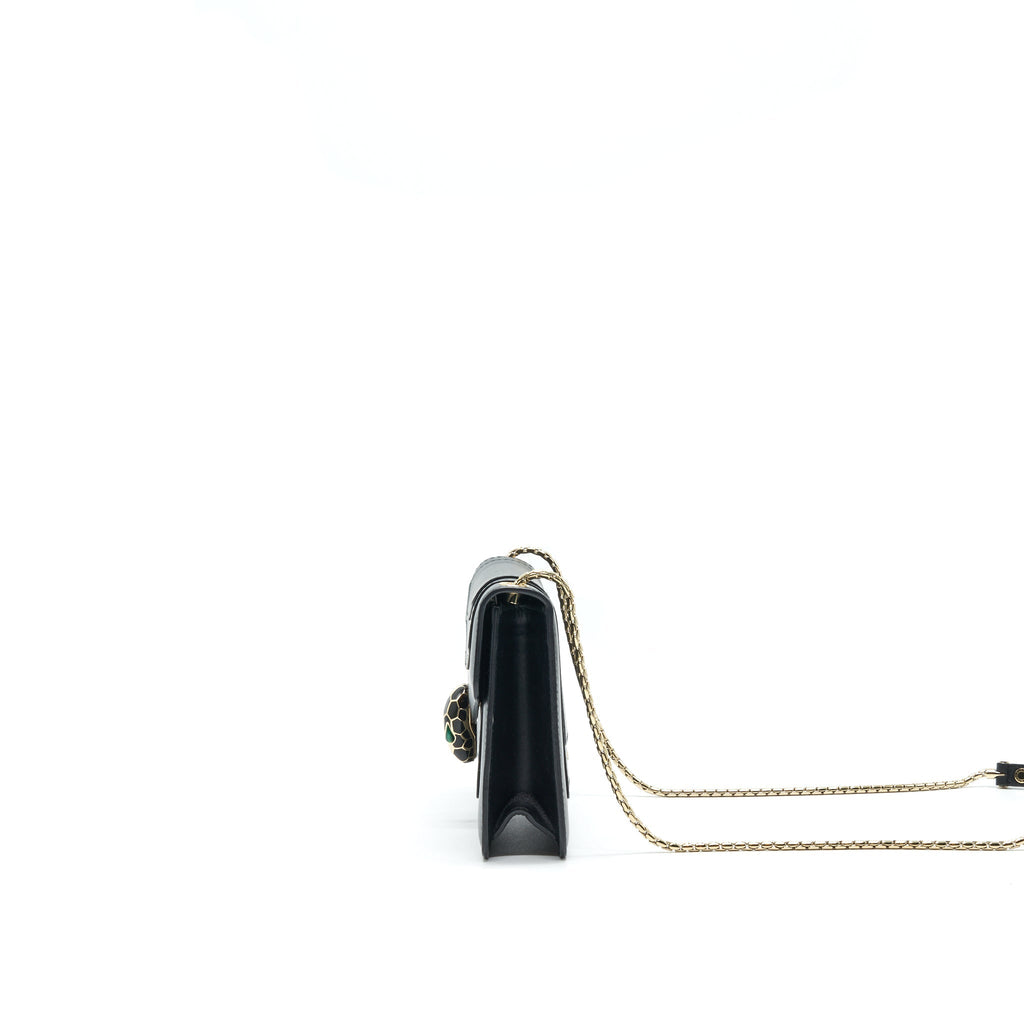 bvlgari-serpenti-forever-shoulder-bag-black