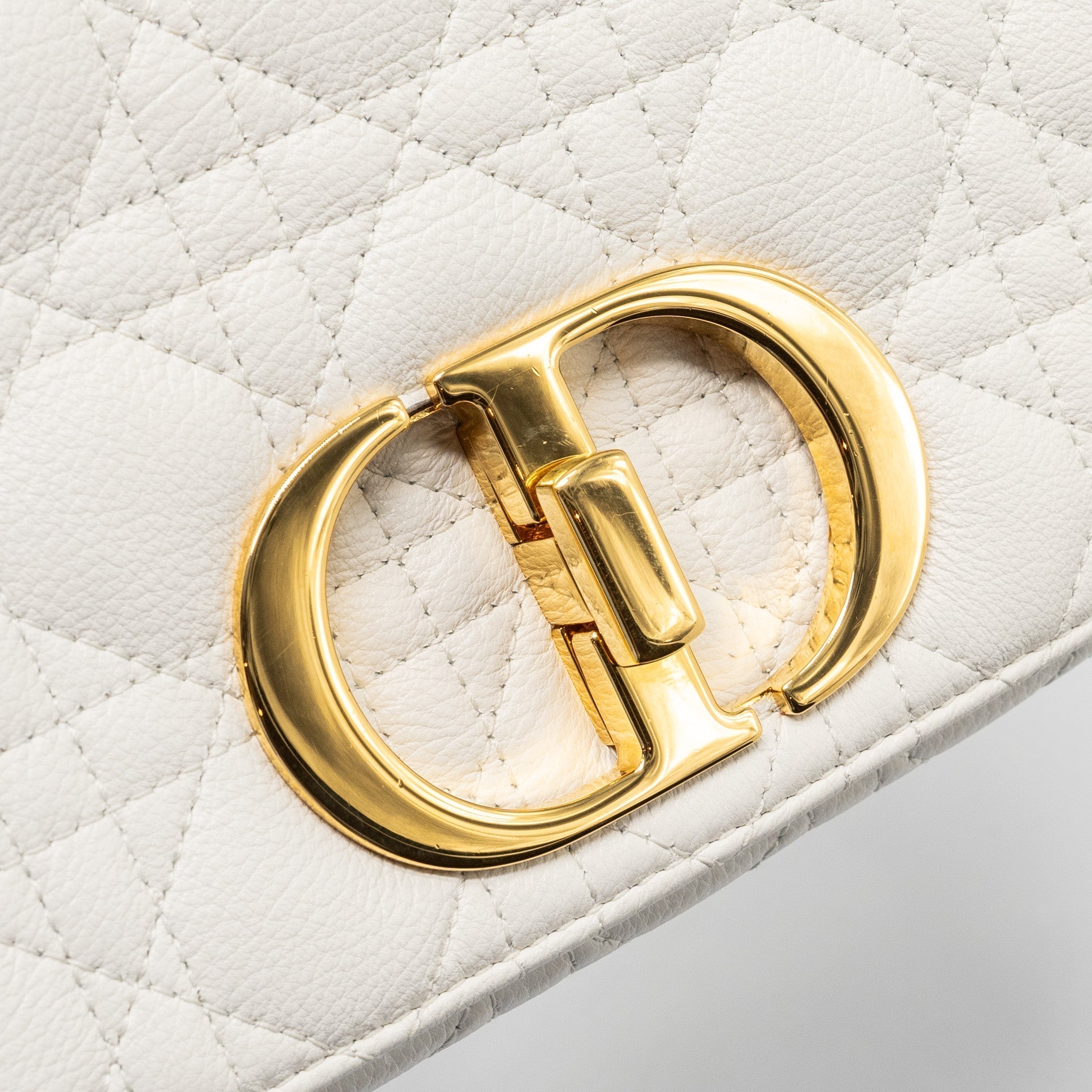 dior-caro-s-flap-bag-calfskin-white-ghw