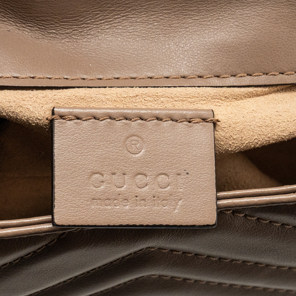 gucci-gg-marmont-super-mini-bag-calfskin-beige-ghw