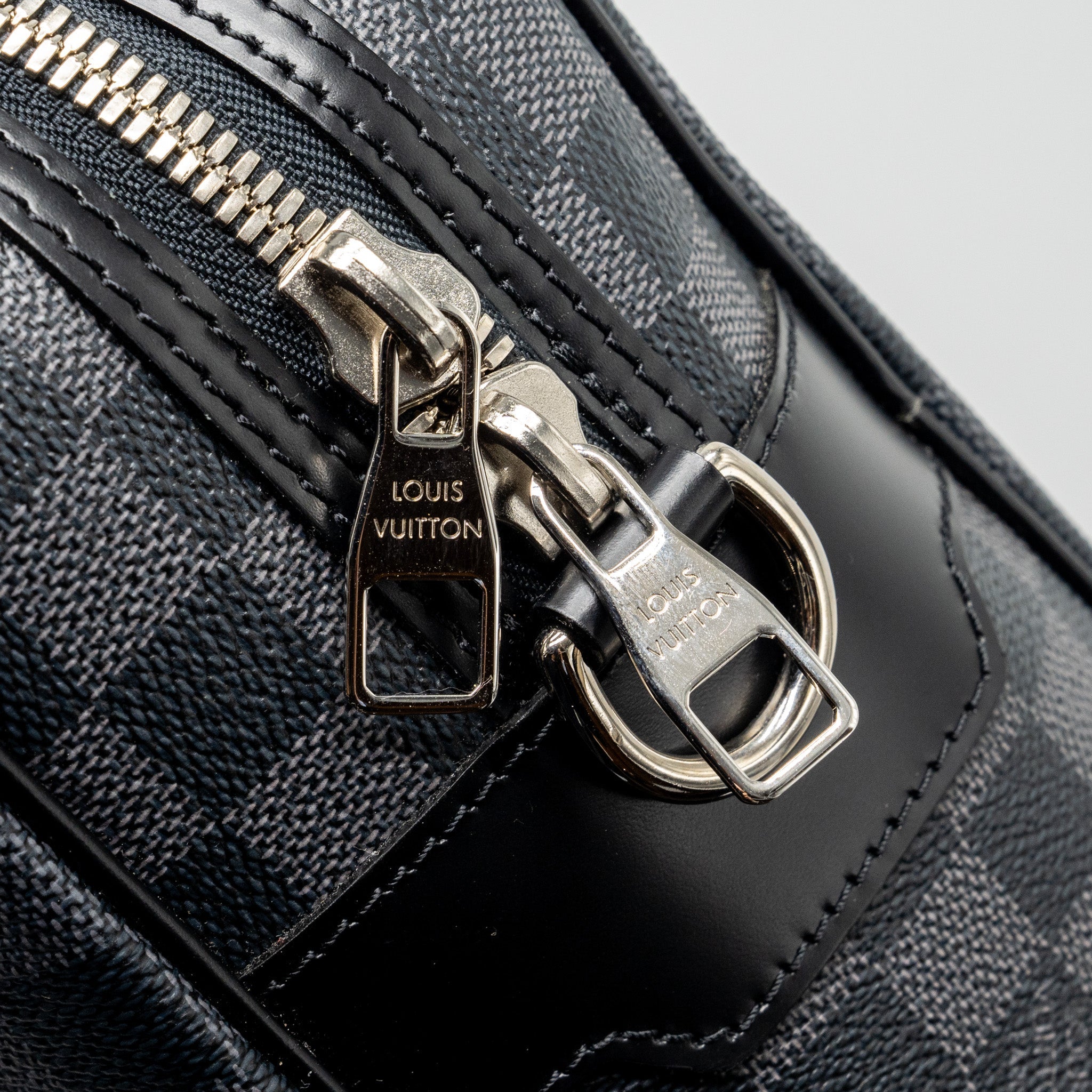 louis-vuitton-briefcase-document-bag-damier-black-shw