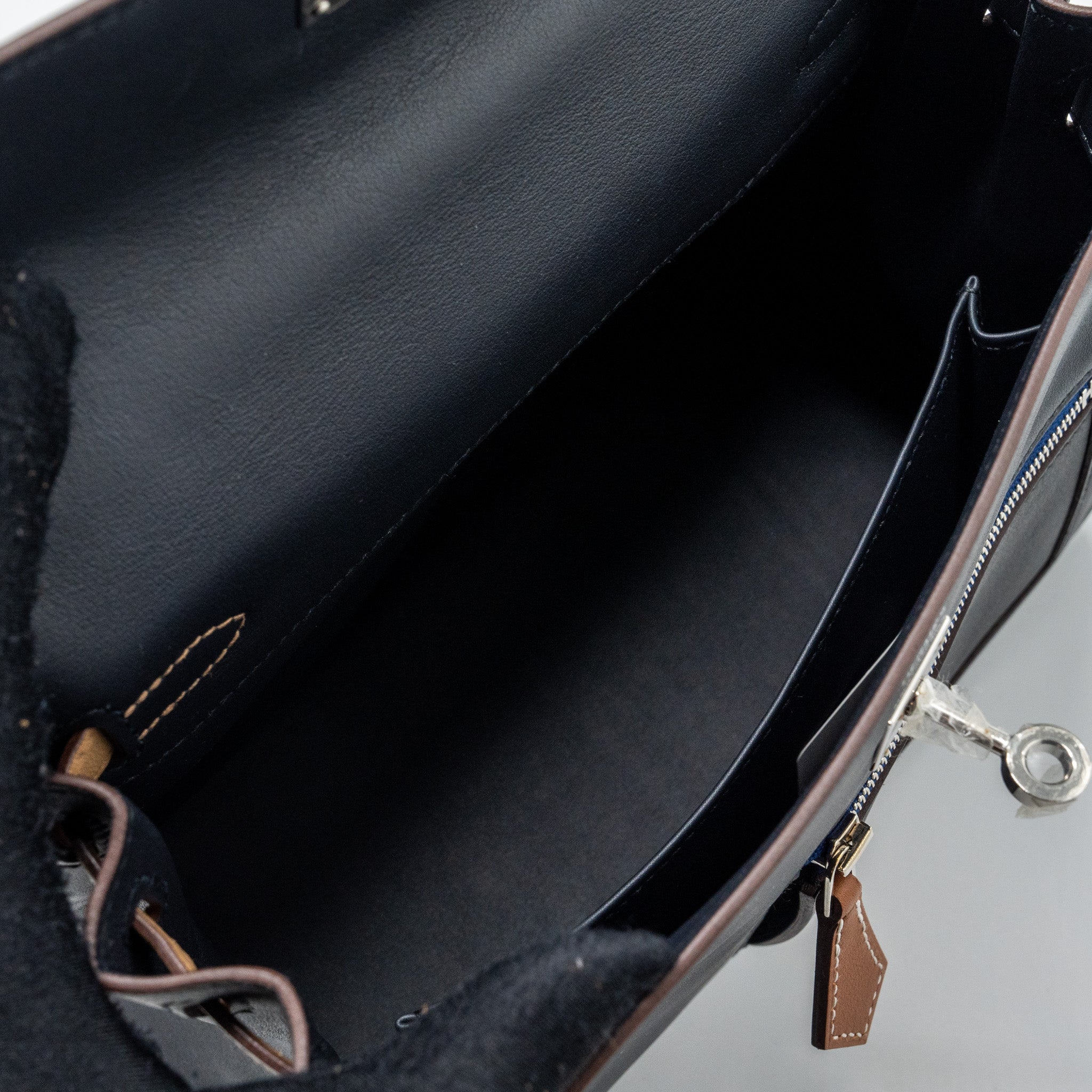 hermes-kelly-colormatic-swift-blue-nuit-chai-etoupe-gold-black-shw-stamp-u