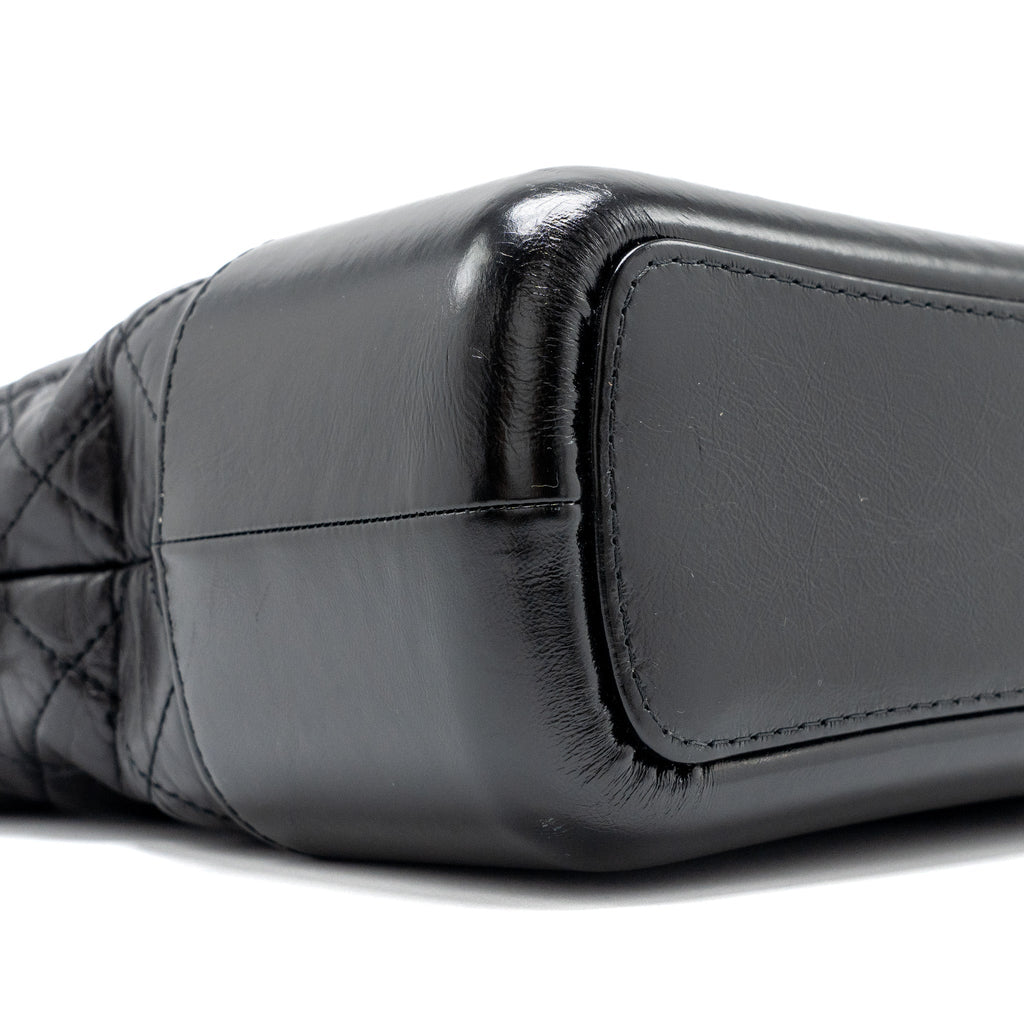 chanel-large-gabrielle-hobo-bag-calfskin-black-multicolor-hardware