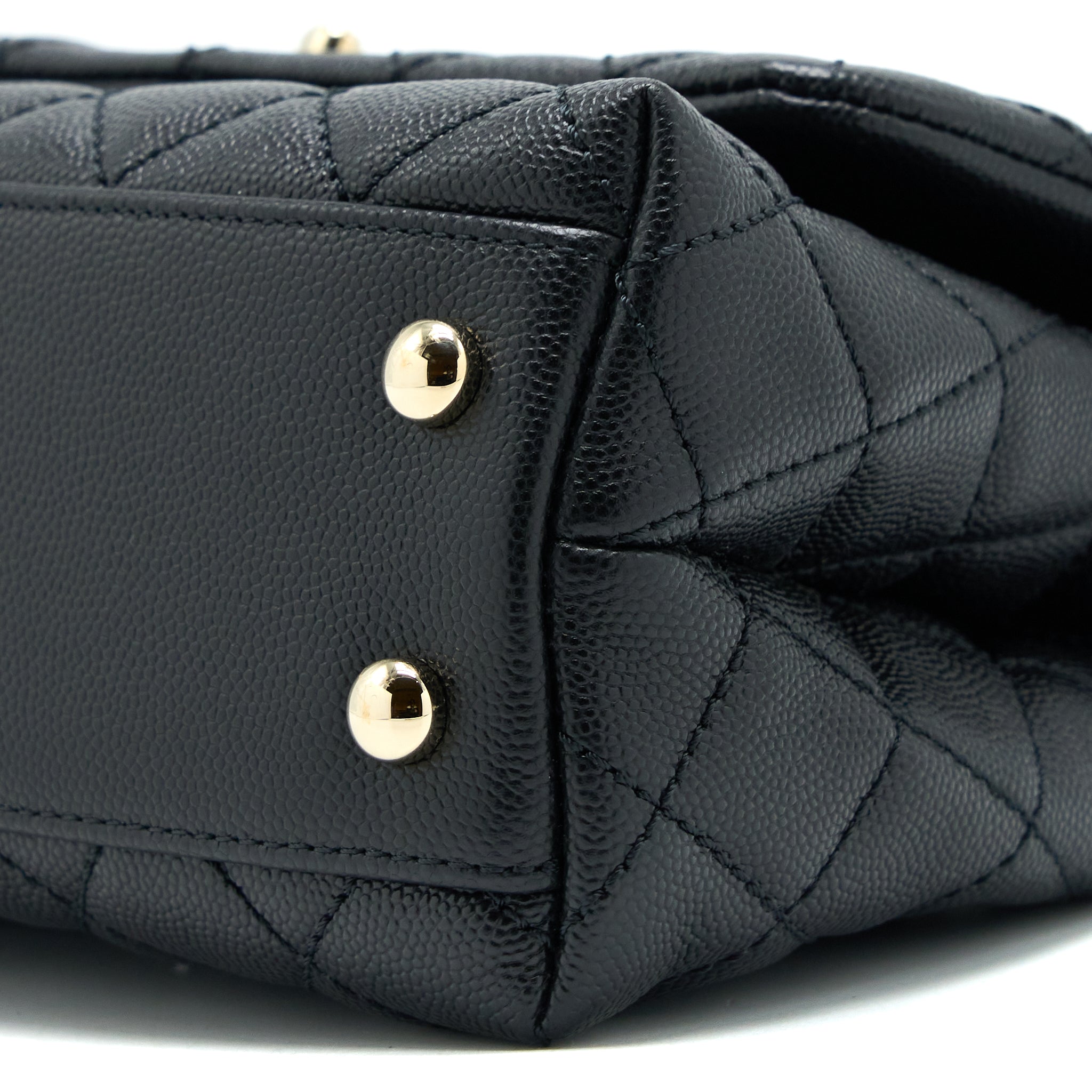 chanel-small-coco-handle-caviar-black-lghw-1