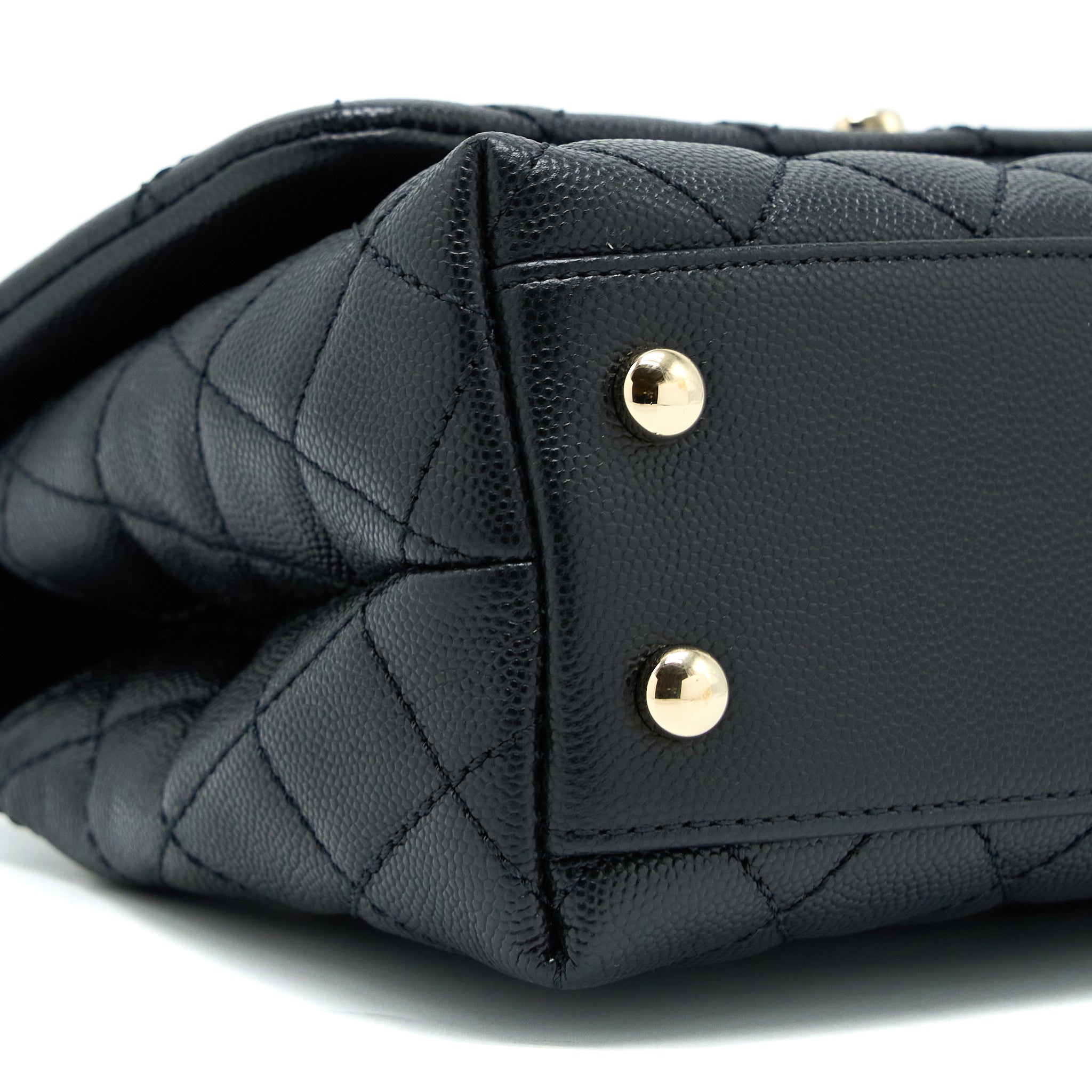 chanel-small-coco-handle-caviar-black-lghw-1