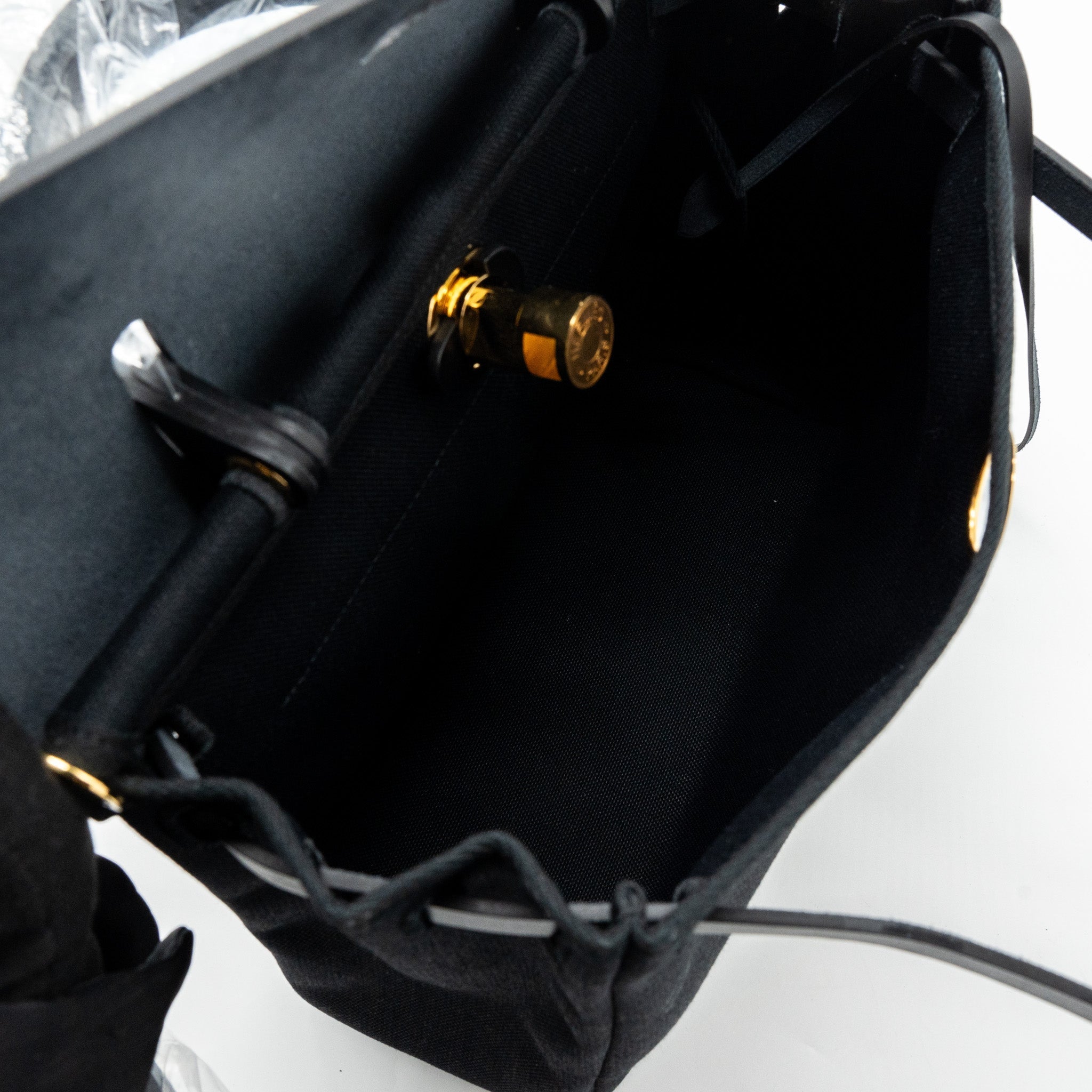 hermes-herbag-31-zip-bag-canvas-hunter-leather-black-ghw-stamp-b