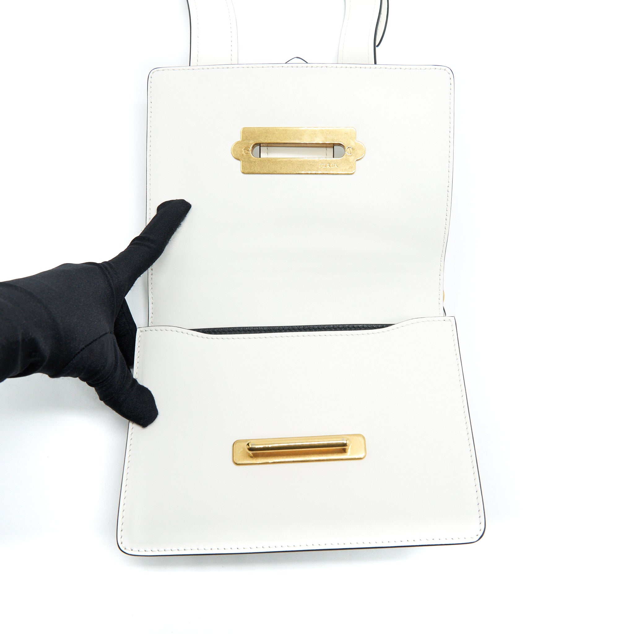 prada-city-calf-raffia-saffiano-cahier-bag-white-2