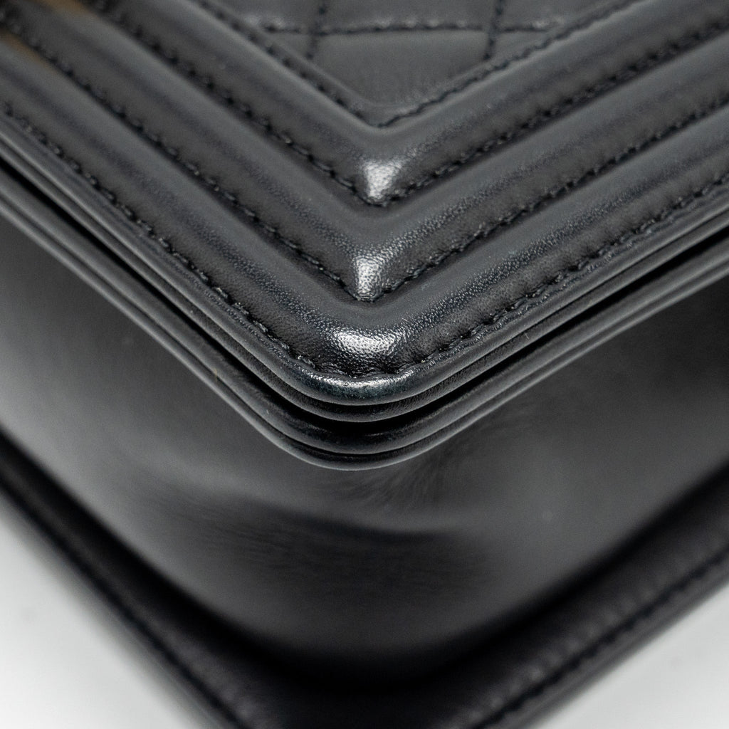 chanel-small-boy-bag-calfskin-black-ghw-microchip-copy-2